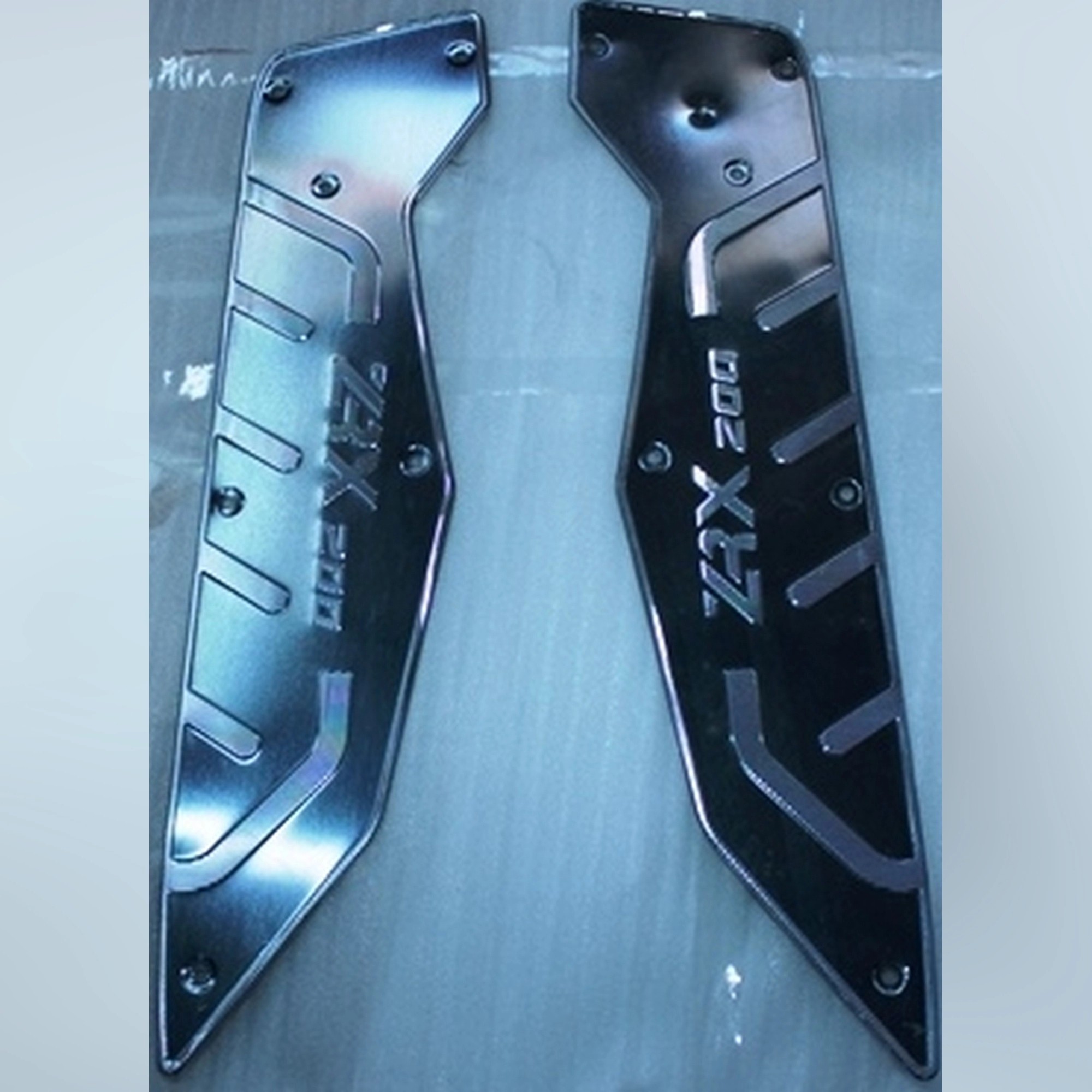 ARORA ZRX 200 ÖN SOL BASAMAK SACI TAKIM #ZRX - 056